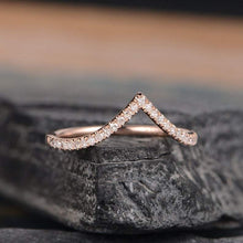 Load image into Gallery viewer, 14Kt Rose gold designer Chevron V Shaped Curved Natural diamond ring by diamtrendz