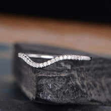 Load image into Gallery viewer, 14Kt White Gold Designer Diamond Ring by Diamtrendz