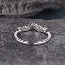 Load image into Gallery viewer, 14Kt White Gold Designer Diamond Ring by Diamtrendz