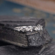 Load image into Gallery viewer, 14Kt White Gold Designer Diamond Ring by Diamtrendz