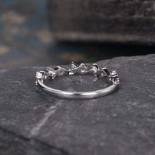 Load image into Gallery viewer, 14Kt White Gold Designer Diamond Ring by Diamtrendz