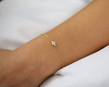Load image into Gallery viewer, 14Kt Yellow Gold 4 Stone Cluster Natural Diamond Charm Bracelet