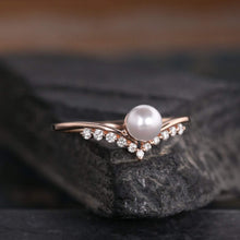 Load image into Gallery viewer, 14Kt Rose gold designer Pearl diamond ring by diamtrendz