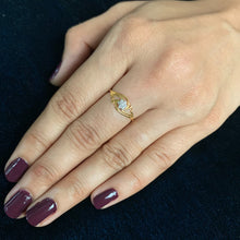 Load image into Gallery viewer, gold diamond floral ring real pic