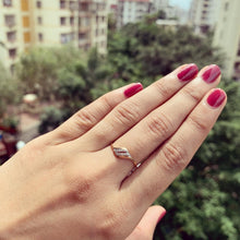 Load image into Gallery viewer, rose gold natural diamond ring real pic