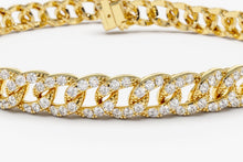 Load image into Gallery viewer, 14Kt Yellow Gold 4.8mm Curb Natural Diamond Link Bracelet