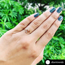 Load image into Gallery viewer, 18Kt Gold Natural Diamond Ring - Heart