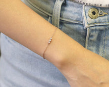 Load image into Gallery viewer, 14Kt Yellow Gold Chain 3 Stone Natural Diamond Charm Bracelet
