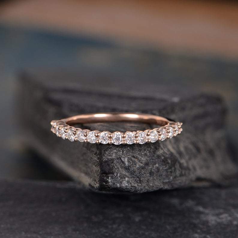Natural diamond wedding rings 60 photos - Astyledwedding.com
