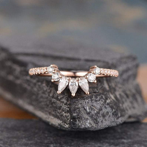 14Kt Rose Gold Designer Diamond Ring by Diamtrendz