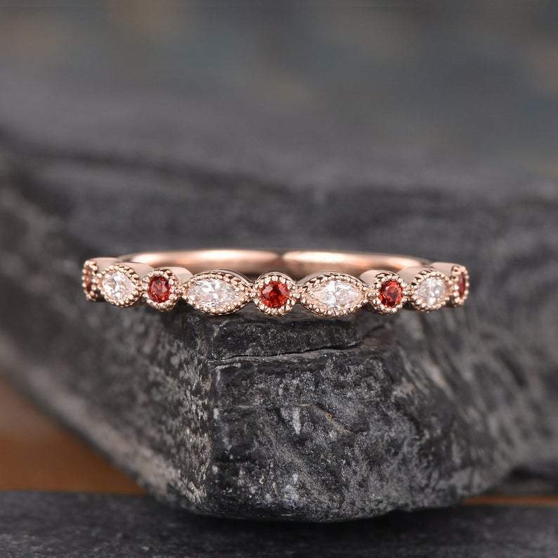 14Kt Rose Gold Designer Diamond Ring by Diamtrendz