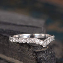 Load image into Gallery viewer, 14Kt White Gold Designer Diamond Ring by Diamtrendz
