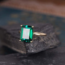 Load image into Gallery viewer, 14Kt Yellow gold designer Solitaire Gemstone Emerald ring by diamtrendz
