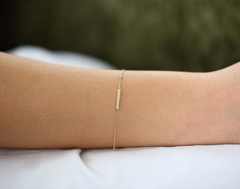 14Kt Yellow Gold Natural Diamond Charm Bracelet