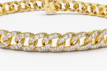 Load image into Gallery viewer, 14Kt Yellow Gold 4.8mm Curb Natural Diamond Link Bracelet
