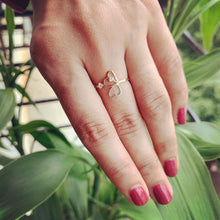 Load image into Gallery viewer, 18Kt Gold Natural Diamond Ring - Heart
