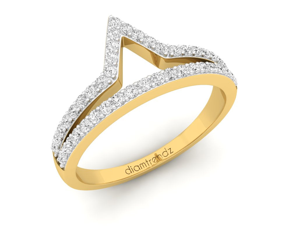 18Kt gold crown diamond ring by diamtrendz